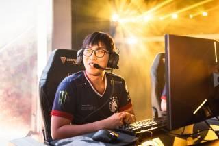 League of Legends Client Crash Costs Doublelift His Promotion Series